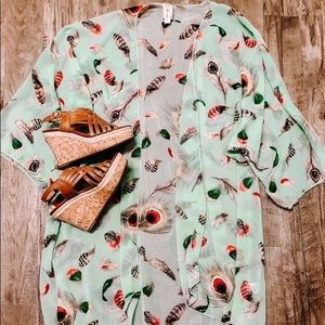 Kimono with A Feather detail